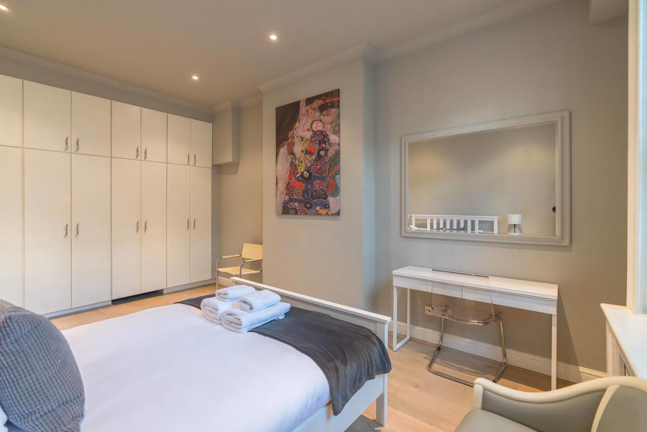 Сasa de vacaciones Stunning House In Chelsea By 5starstay